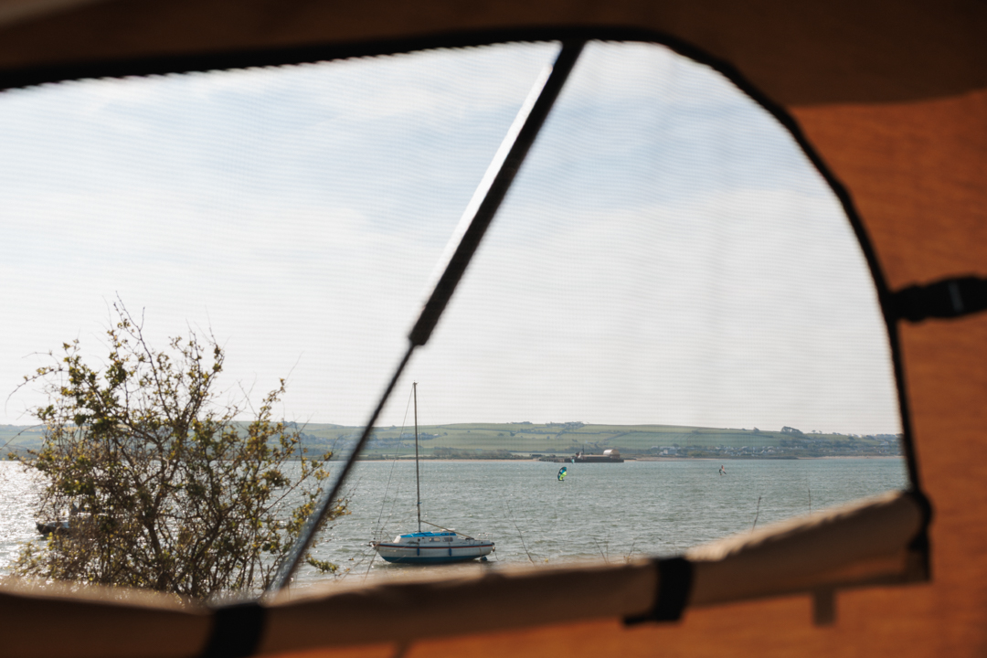 Pop-top window