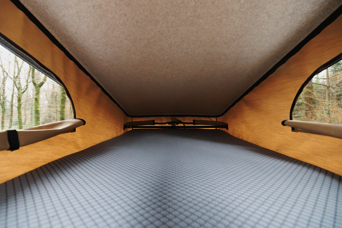 Interior roof bed
